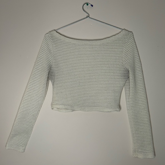 Ribbed long sleeve crop top - Picture 3 of 5